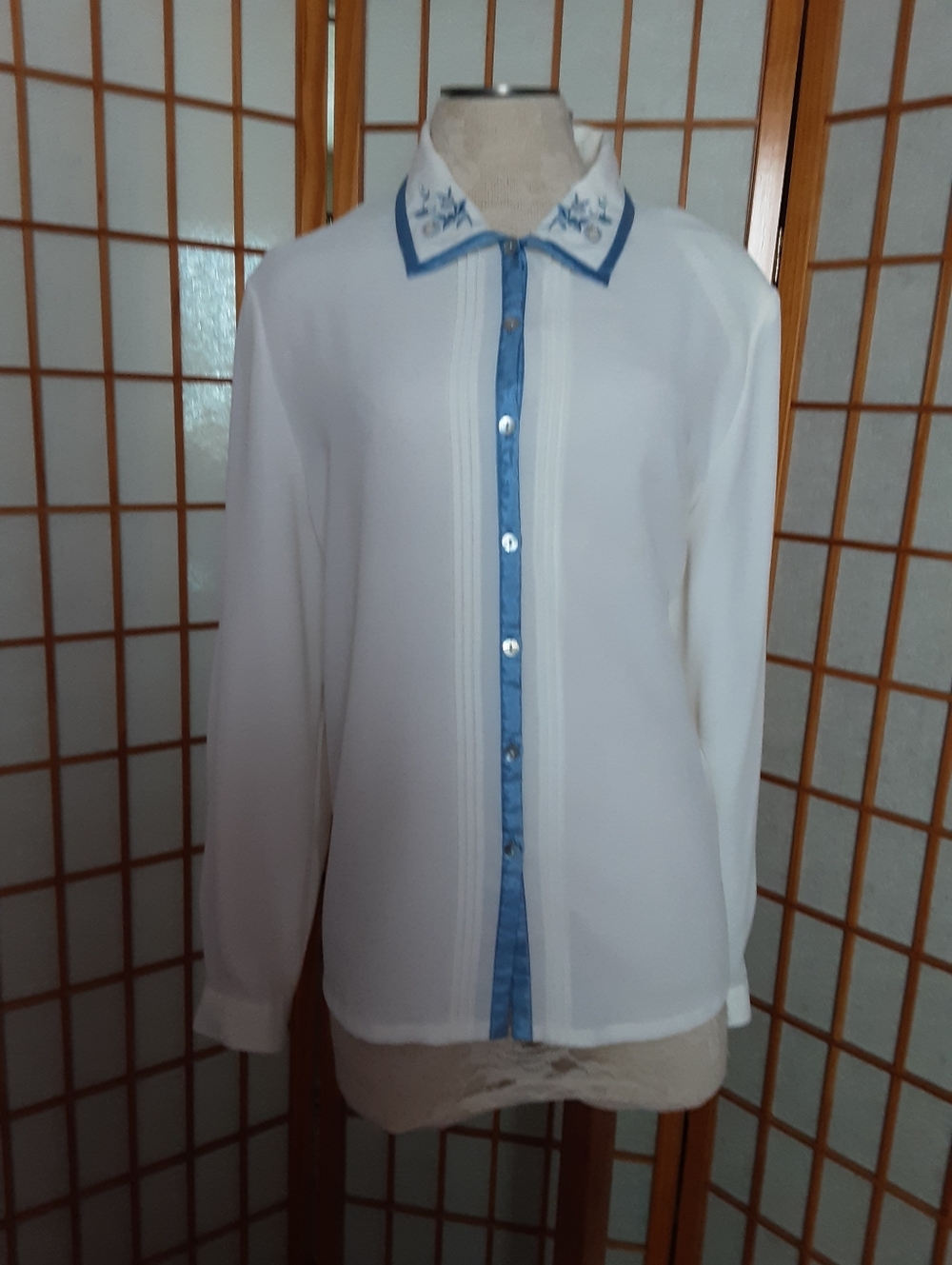 Vintage "Napa Studio" White Blouse with Blue Embroidered Floral Trim